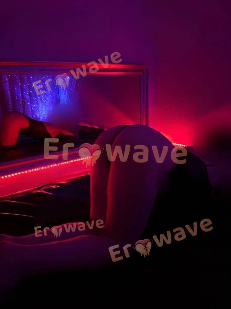 Zdjęcie główne ogłoszenia - Kornelia Velvet